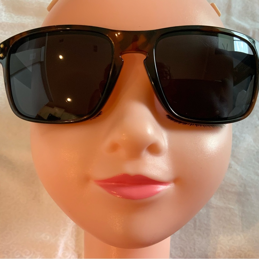 Oakley Holbrook 009102-34 55-18 137 Sunglasses Brown Men’s
